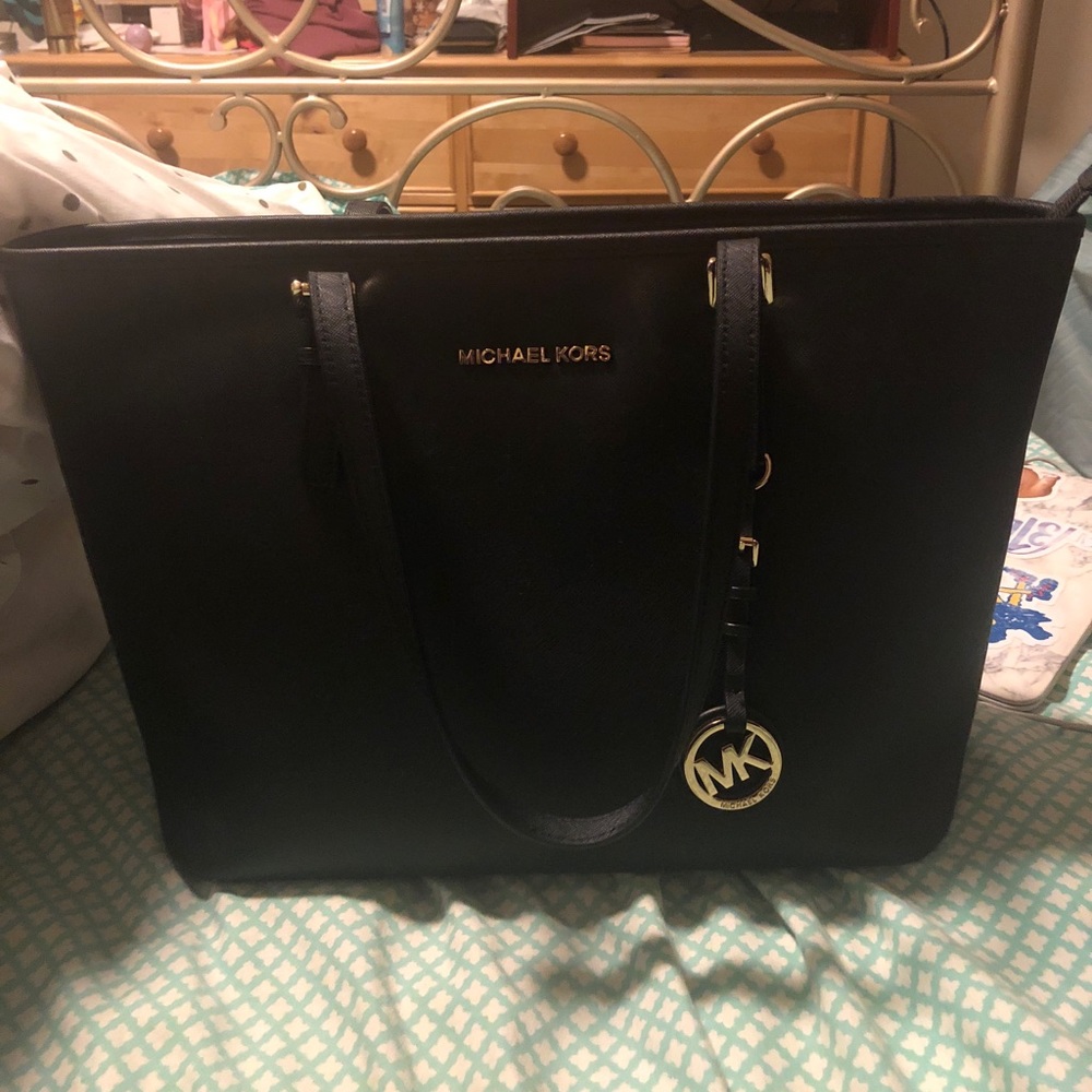 Black Michael Kors tote handbag